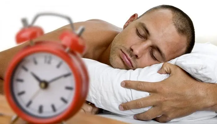 اگر ساعت خواب شما اینگونه باشد دچار سکته قلبی خواهید شد