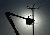 سپیدان : دلیل اصلی قطعی برق کوتاهی دولت است + فیلم