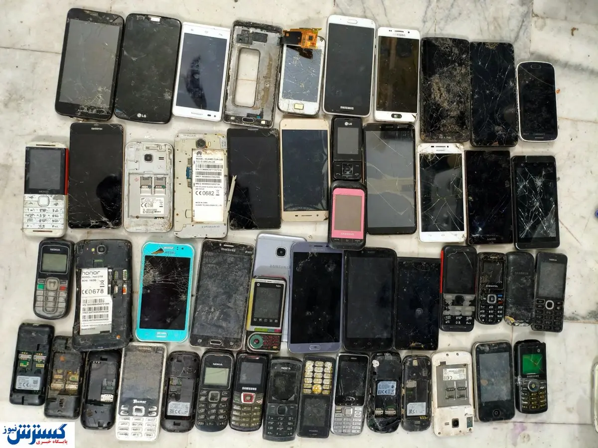 وقتی مردم توان خرید گوشی ندارند؛ بازار ضایعات موبایل داغ شد
