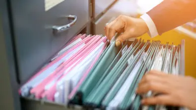 چرا اسناد کاغذی به پاشنه آشیل سازمان‌های ایرانی تبدیل شده‌اند؟