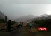 پراید زیر قطار شهرری له شد! / عکس