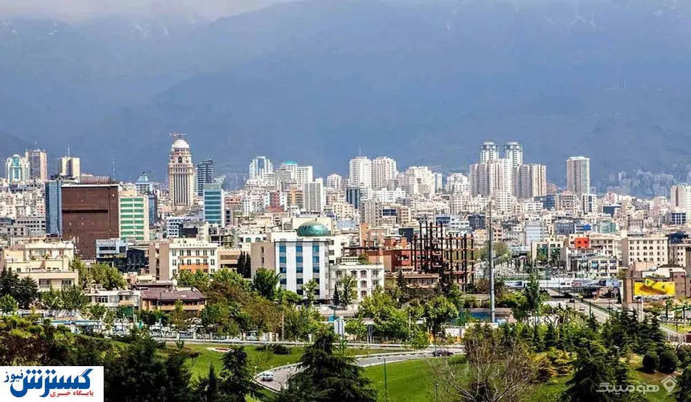 انقلاب سبز در تهران | اتوبوس‌ های برقی از راه رسیدند
