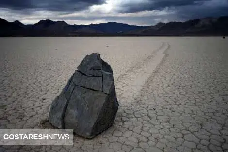 دره مرگ با سنگ هایی که حرکت می کند + تصاویر
