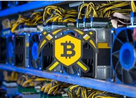 بازار کریپتو در آستانه حرکت جدید؛ بیت‌کوین آماده صعود یا سقوط؟