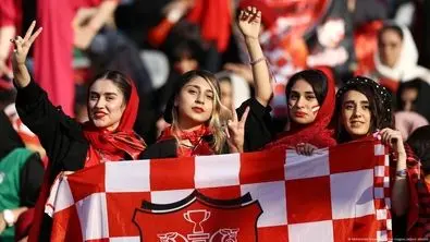 هواداران پرسپولیس سرمربی جدید را معرفی کردند