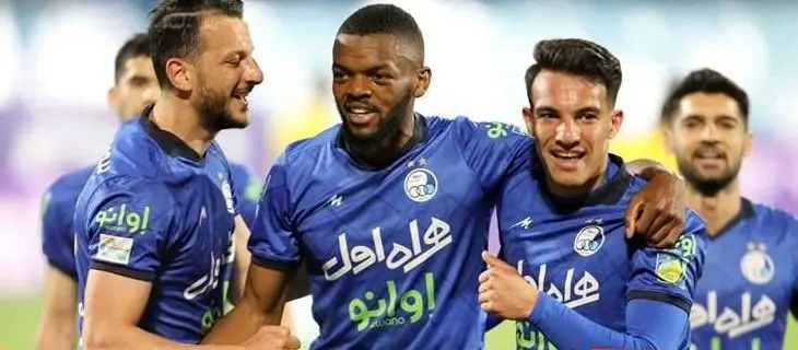ستاره محبوب مجیدی آبیپوش ماند