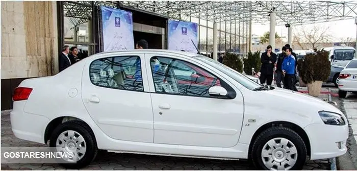 این محصول  ایران خودرو محبوب در سراشیبی قیمت / رانا در بازار ارزان شد 