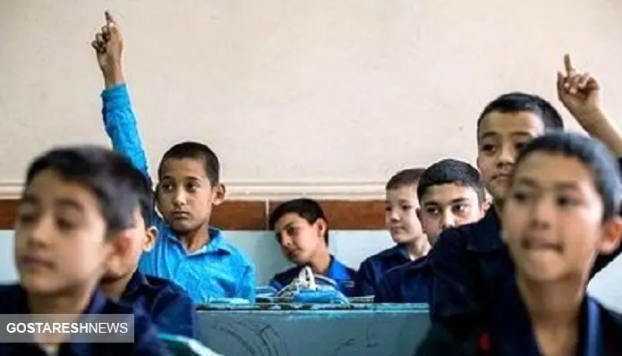 درخواست عجیب طالبان از معلمان و دانش آموزان مرد