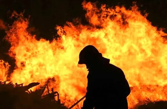 امارات در آتش سوخت+فیلم