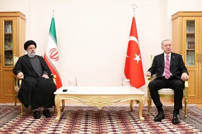 در دیدار رئیسی با اردوغان چه گذشت؟ + جزئیات