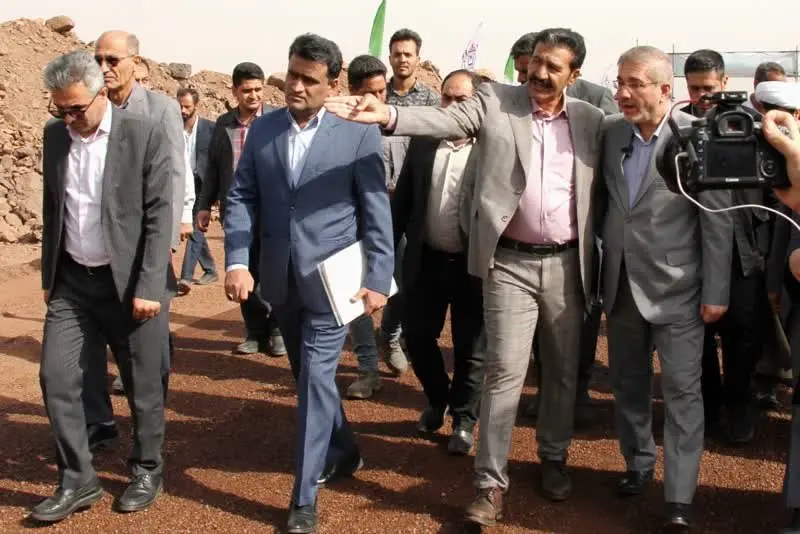 دکتر منظور، رئیس سازمان برنامه و بودجه کشور: این کارخانه به تنوعبخشی  فرآوردههای معدنی کمک میکند