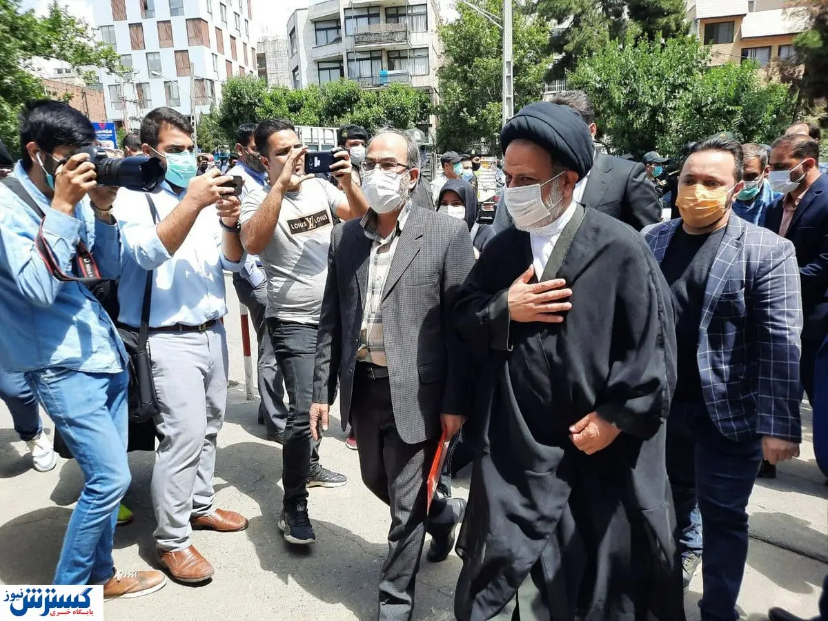 سیدعباس نبوی در انتخابات ثبت نام کرد