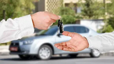 هزینه نقل و انتقال خودرو در ۱۴۰۴ | چطور بدون دردسر خودرو بخریم یا بفروشیم؟